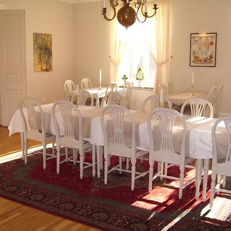 Kastanjelund Hotel Yngsjö Екстериор снимка