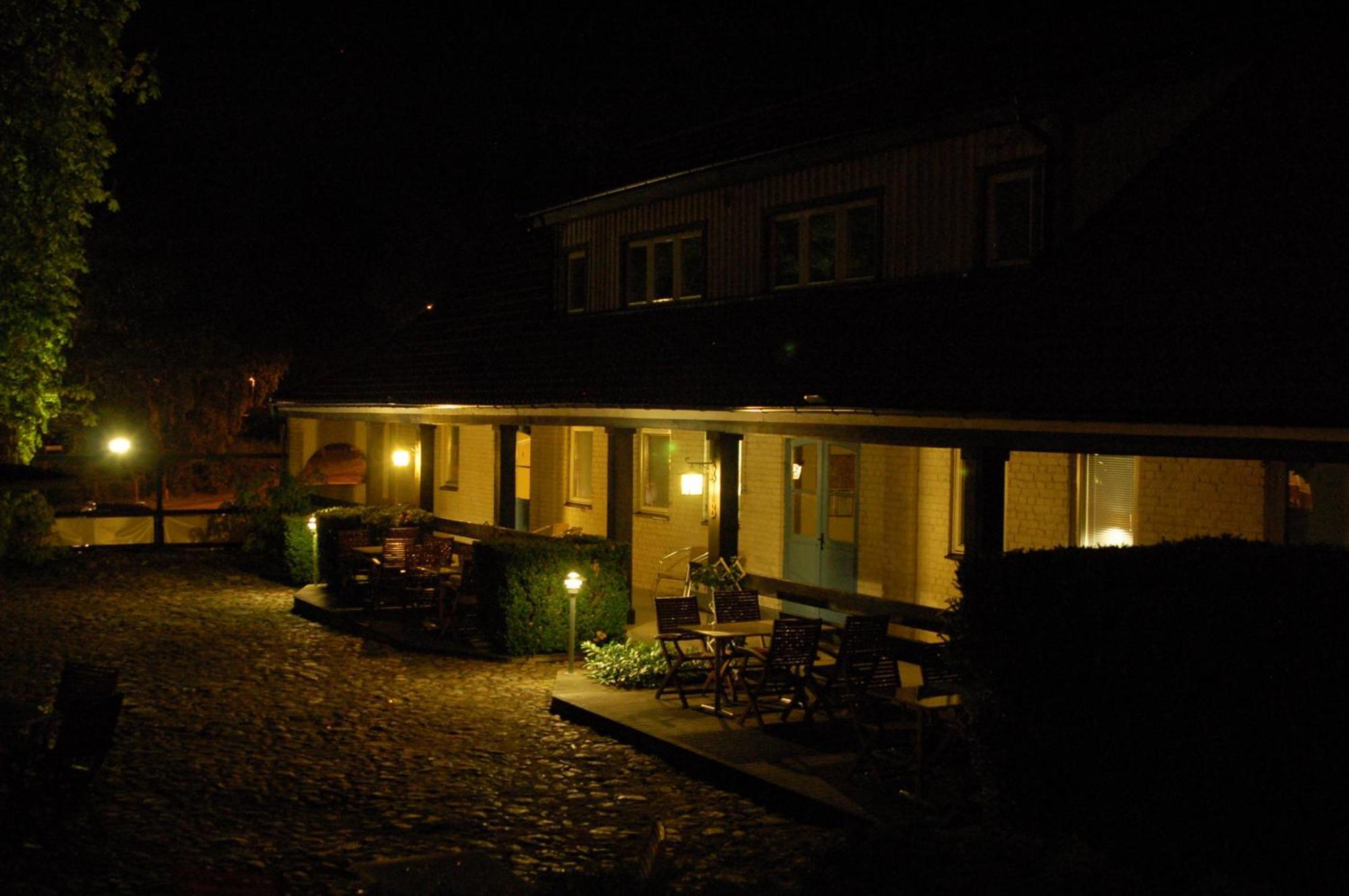 Kastanjelund Hotel Yngsjö Екстериор снимка