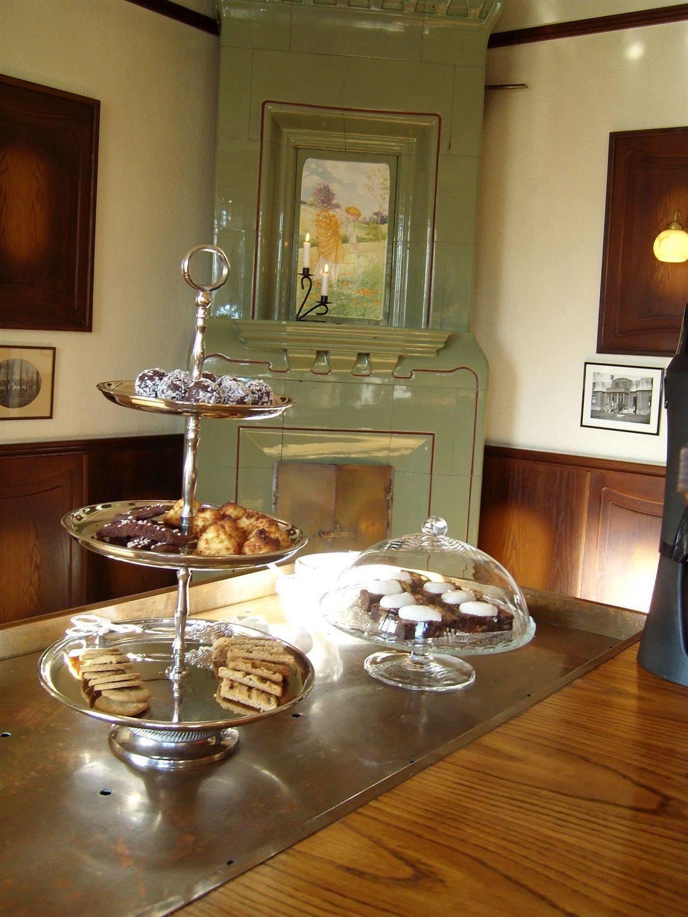 Kastanjelund Hotel Yngsjö Екстериор снимка