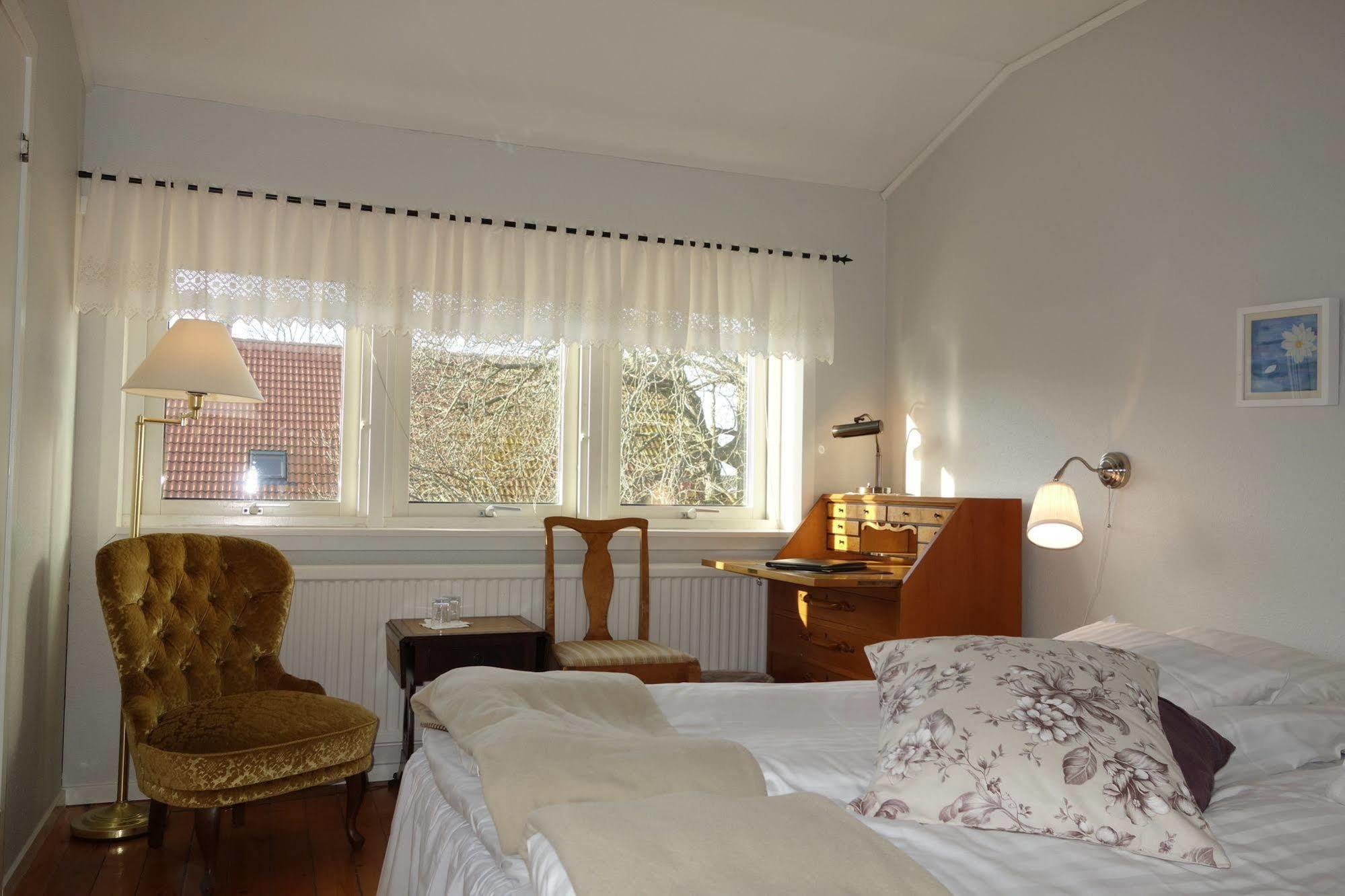 Kastanjelund Hotel Yngsjö Екстериор снимка